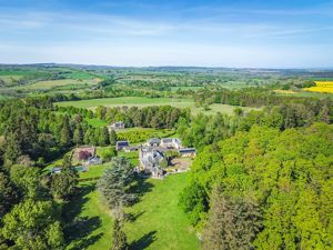 Photo 26- click for photo gallery